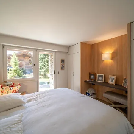 Charming 5br Duplex Villa *